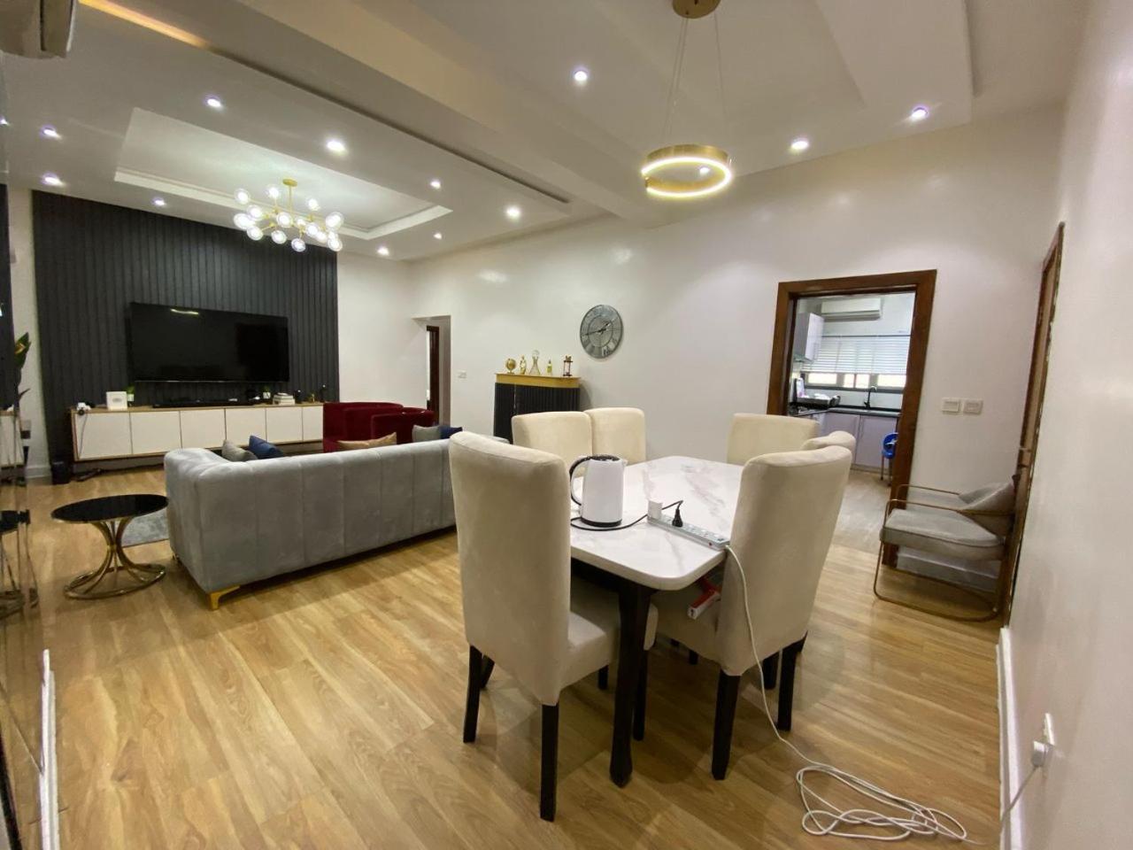 2-Bedroom Furnished Apartment - Lekki Лагос Екстериор снимка
